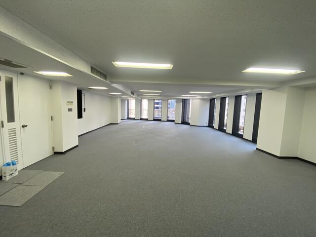 松本銀座ビルのロビー|※別室参考写真です。