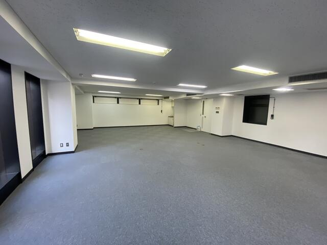 松本銀座ビルのロビー|※別室参考写真です。