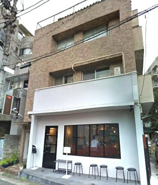 エビヤビルの外観