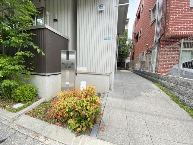 リジェール夙川のエントランス