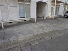 【駐車場】 | フラワーハイツ