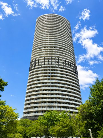ザ・シーン城北アストロタワーの外観
