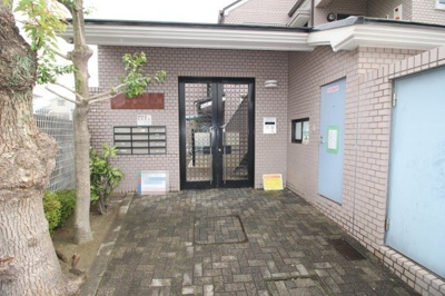 【エントランス】 | ロイヤル豊中千里園