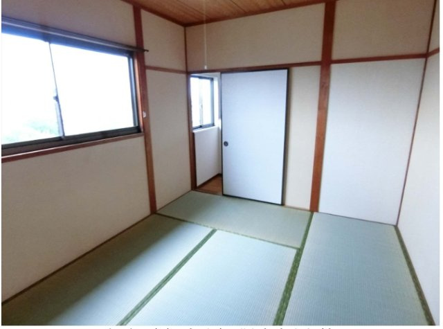 【寝室】 | 柳河内貸家E棟