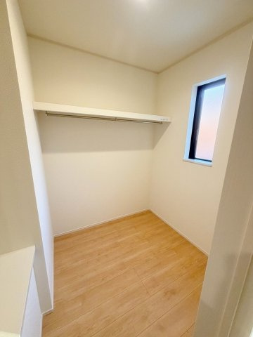三郷市泉1丁目　新築戸建の収納|同施工会社の参考写真になります。
