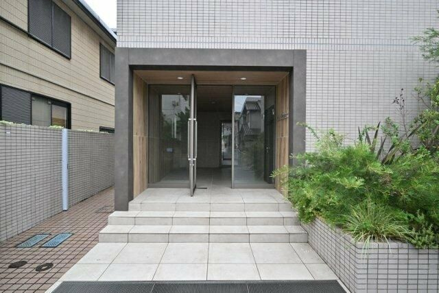 ステラ石神井のエントランス