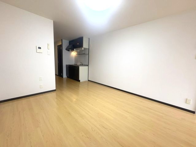 フジパレス吹田穂波公園の居間・リビング