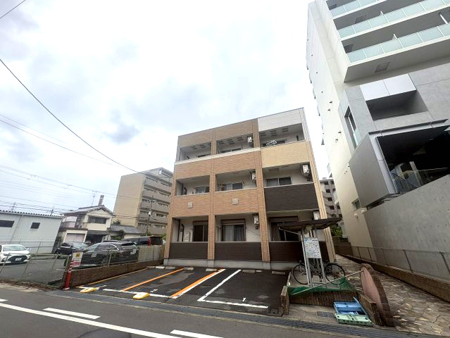 フジパレス吹田穂波公園の外観