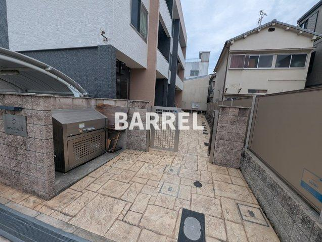 サンロード新和Ⅲのエントランス