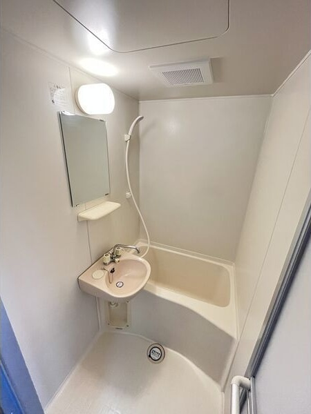 マンションヒエロの浴室