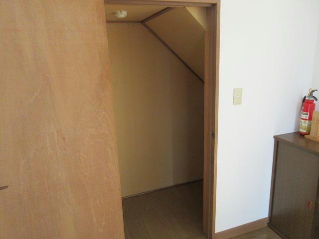 メゾンシャトーの収納
