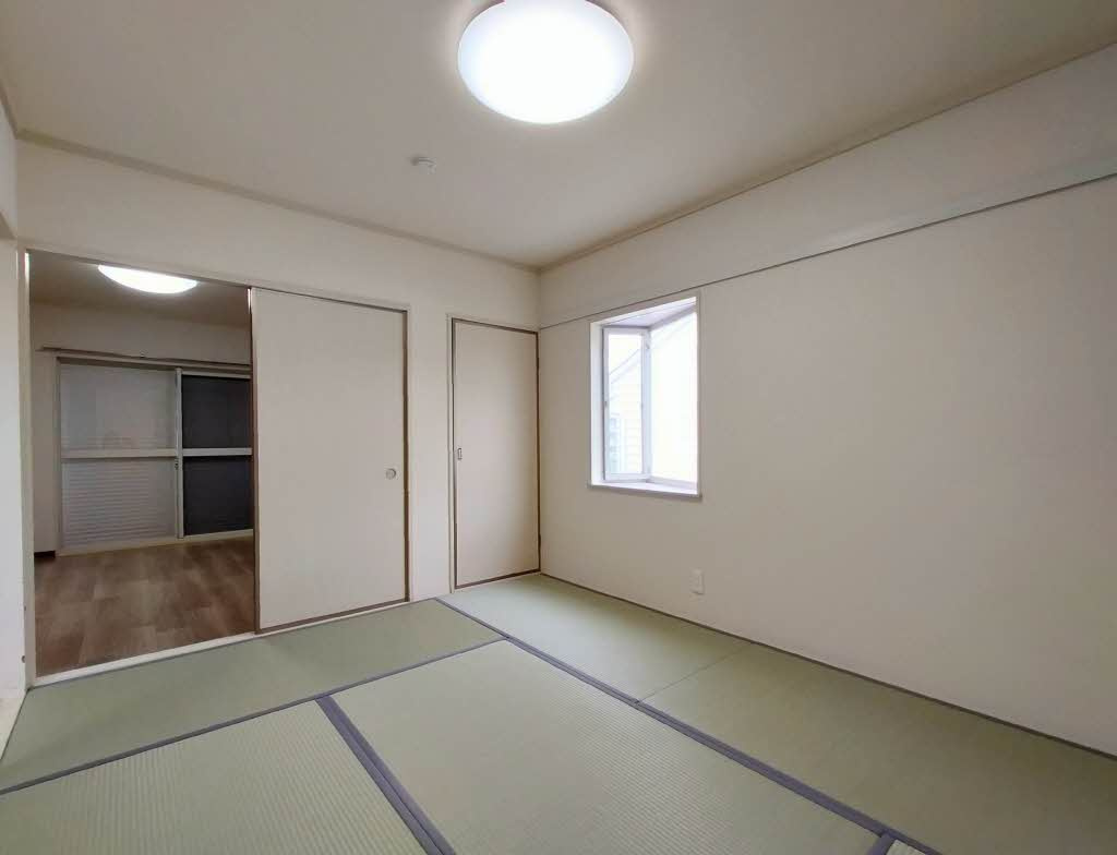 グリーンロード大堀Ａの和室