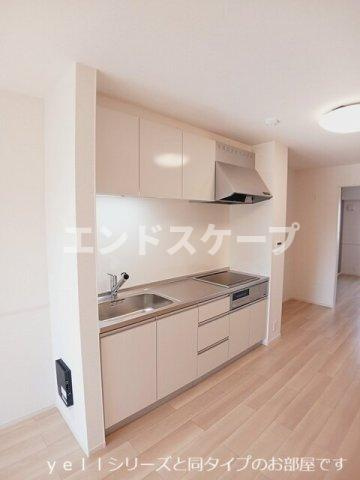 ヴィア　ラッテアのキッチン|高崎、前橋のお部屋探しはエンドスケープまで！お客様の理想お聞かせ下さい♪