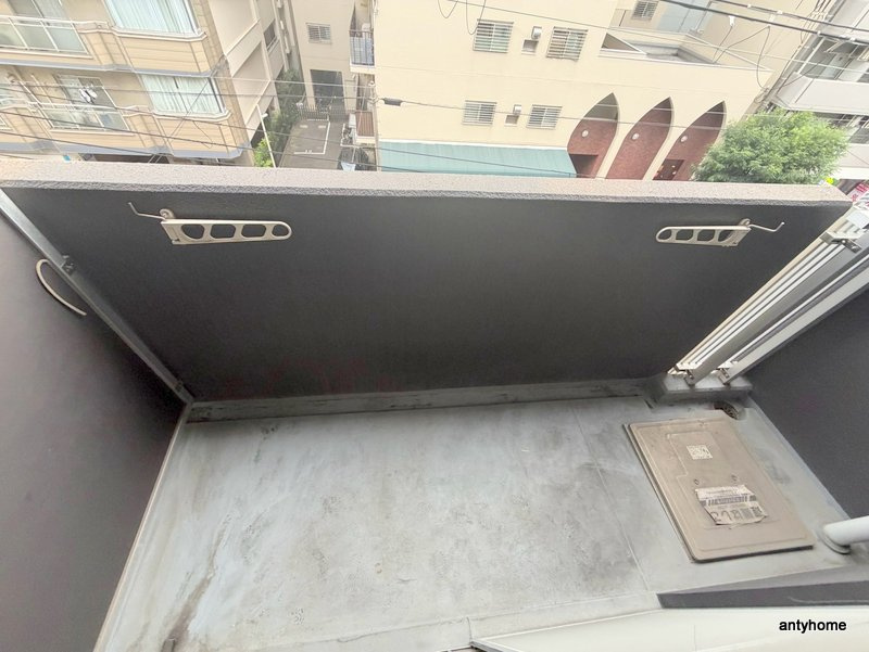 サンロード2新大阪　仲介手数料無料のバルコニー