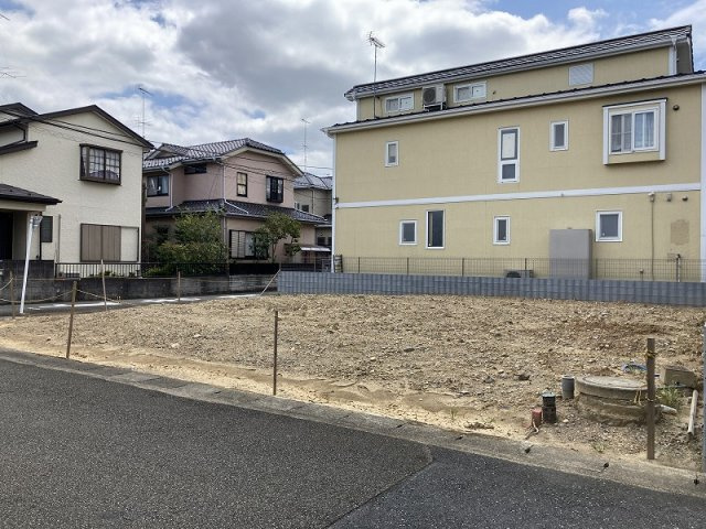 鴻巣市生出塚２丁目　売地の外観