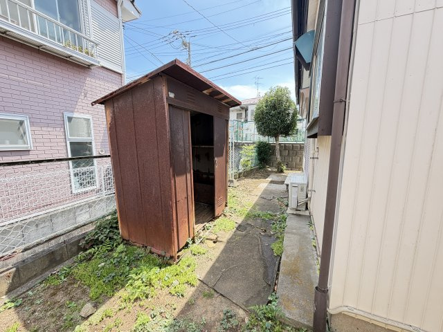 広瀬貸家の庭