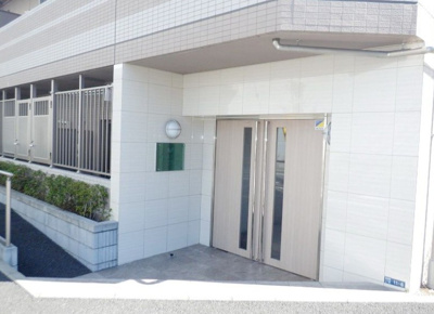 【エントランス】 | ヴォーガコルテ田端壱番館