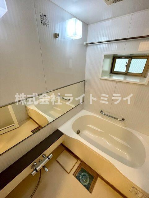 レジディア御茶ノ水の浴室
