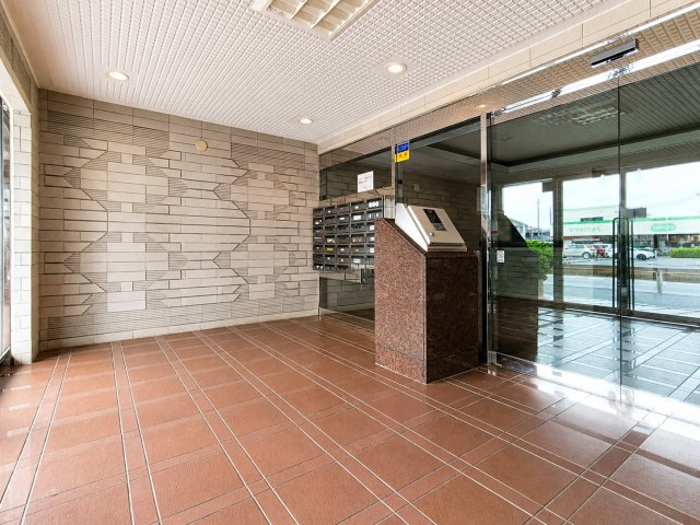 三郷早稲田サニーコートのエントランス|エントランスです