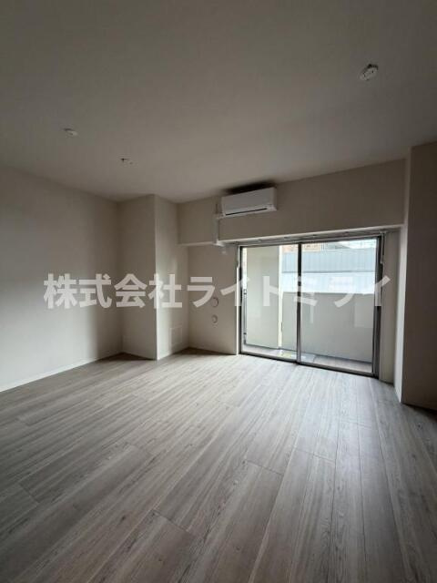 ＪＰＴ　ＲＥＳＩＤＥＮＣＥの居間・リビング