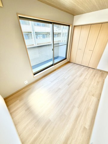 さいたま市浦和区仲町4丁目中古戸建の洋室