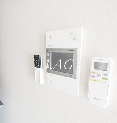 【セキュリティ】 | ベルグレード川崎AZ | モニター付きインターホンです。