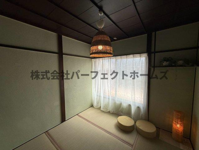 点野4丁目テラスハウス　賃貸の和室|和室がひろがる居住スペース