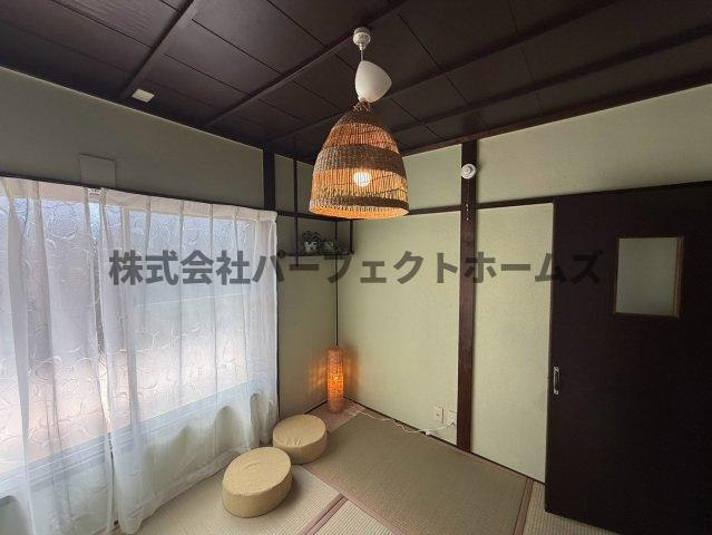 点野4丁目テラスハウス　賃貸の和室|和室があると、家にあたたかい雰囲気が生まれます