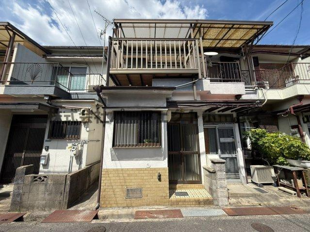 点野4丁目テラスハウス　賃貸の外観|建物外観を気になさる方へ、見た目の良い物件です