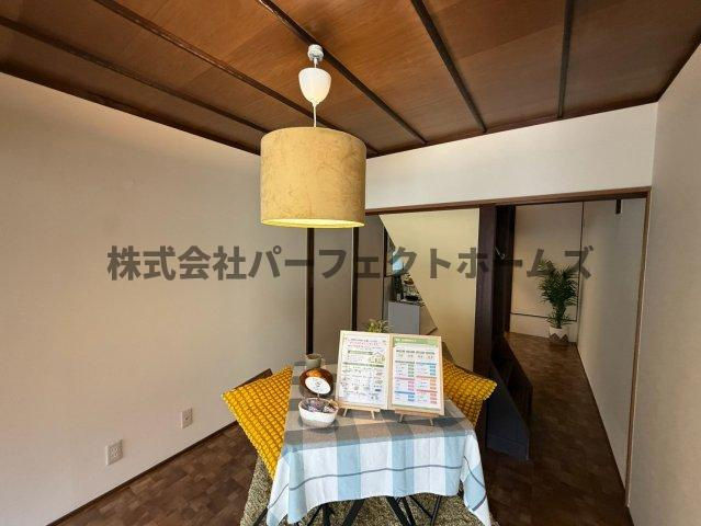 点野4丁目テラスハウス　賃貸の居間・リビング|リビングです