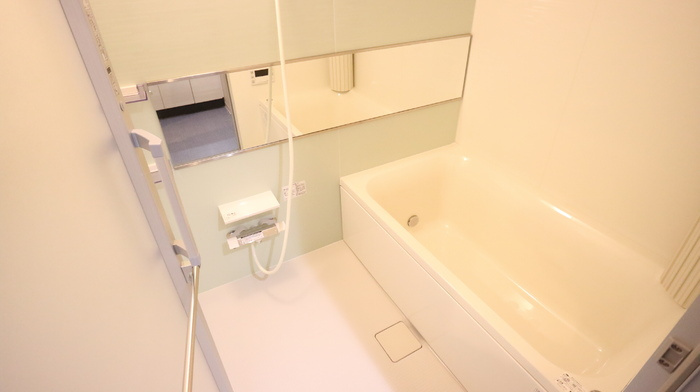 グリーンサイトミナミモリマチの浴室|同マンション別部屋：参考写真