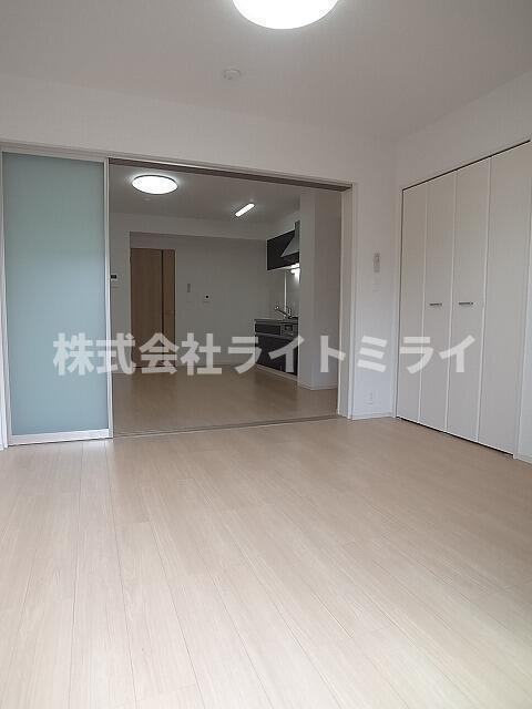 ウイステリア関口の居間・リビング