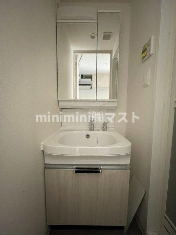 プレサンス松屋町ヴィゴラスの洗面所