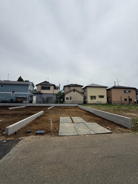 ブルーミングガーデン　千葉市緑区平山町１期４棟／１期４号棟のその他|5月下旬撮影