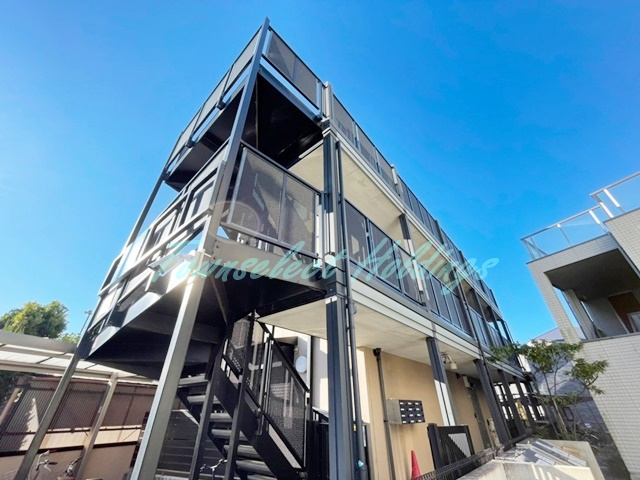 藤沢市片瀬海岸１丁目のアパート