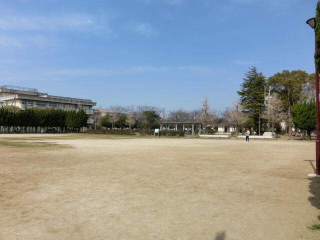新松戸南パークハウスＢ棟のその他|新松戸南公園まで520m