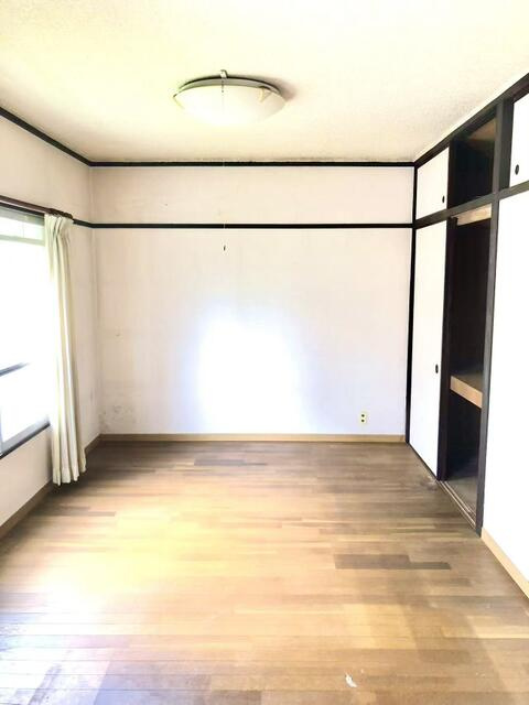 小金原団地１３棟の洋室