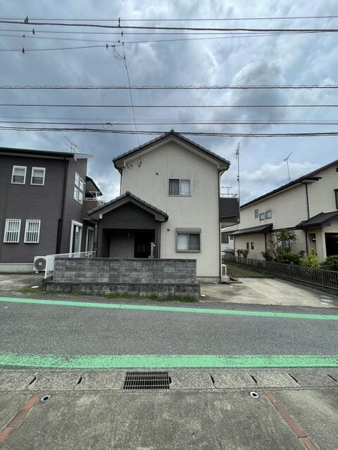 川戸町戸建の前面道路含む現地写真