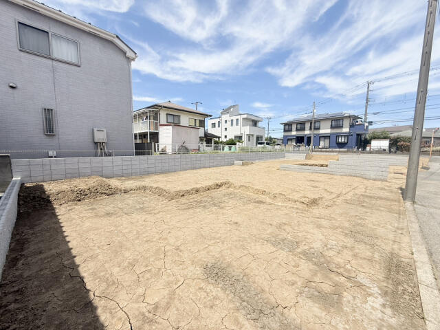 ブルーミングガーデン　千葉市花見川区検見川町５丁目３棟／１期３号棟の駐車場|現地写真