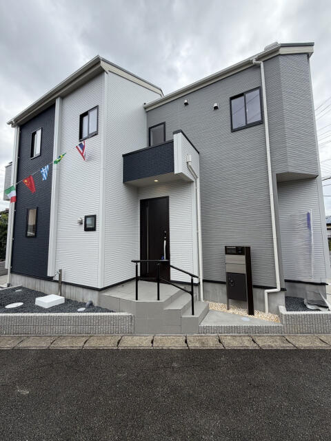 ブルーミングガーデン　千葉市中央区村田町２棟／１期２号棟