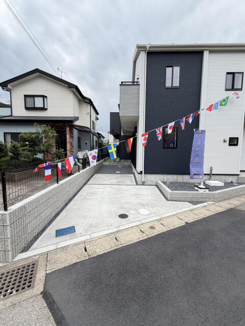 ブルーミングガーデン　千葉市中央区村田町２棟／１期２号棟の駐車場|(2)カースペース