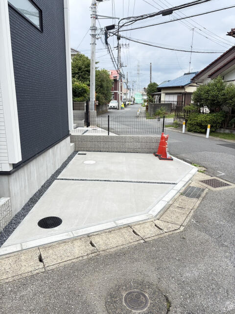 ブルーミングガーデン　千葉市中央区村田町２棟／１期２号棟の駐車場|(2)カースペース
