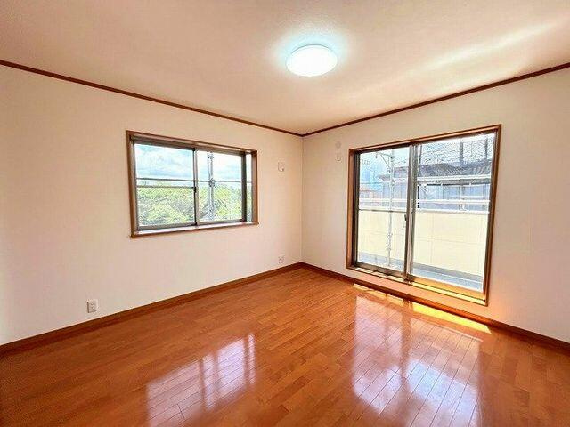 千葉市中央区松ケ丘町１１２－３のその他|２Ｆ南側洋室　約５．９帖