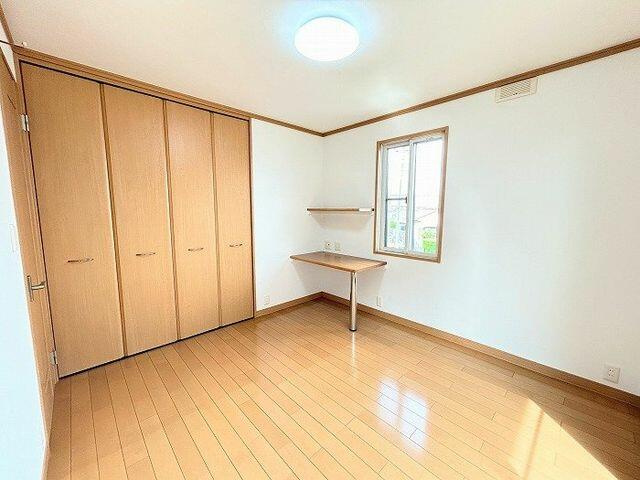千葉市中央区浜野町５６５－４１のその他|(11)２Ｆ南東側洋室約５．７帖