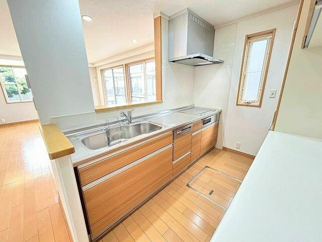 千葉市中央区浜野町５６５－４１のキッチン