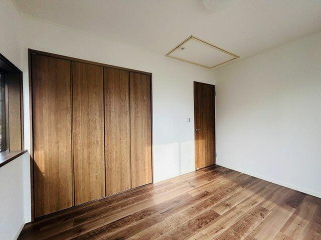 松戸市中金杉１丁目１５－４の洋室|２階北側洋室は約６帖です