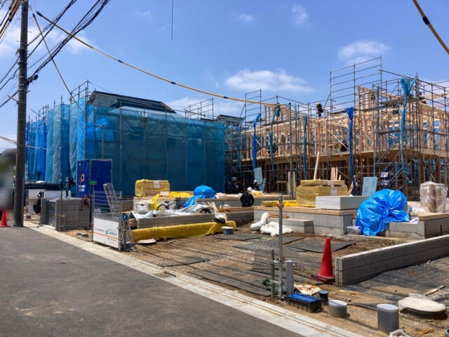 ブルーミングガーデン　松戸市小金原５丁目９棟／１期８号棟の前面道路含む現地写真|★販売現地★2026.5.15撮影