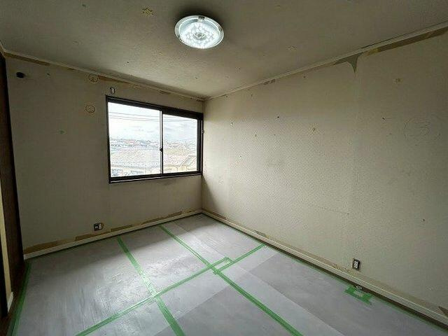 船橋市旭町１丁目１０－１５の和室