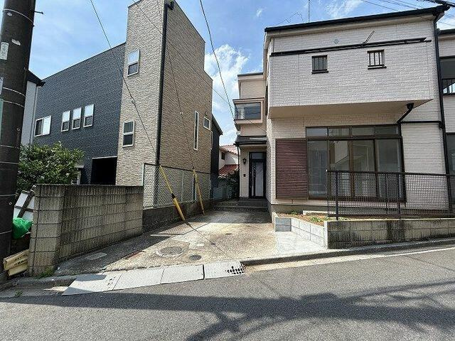 船橋市旭町１丁目１６－５０の駐車場|「駐車場」