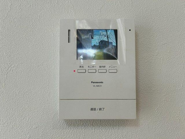 船橋市旭町１丁目１６－５０の防犯設備|「モニターインターホン」